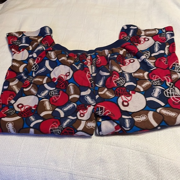 Children’s place 10/12 boys fleece lounge pants. - Picture 2 of 3